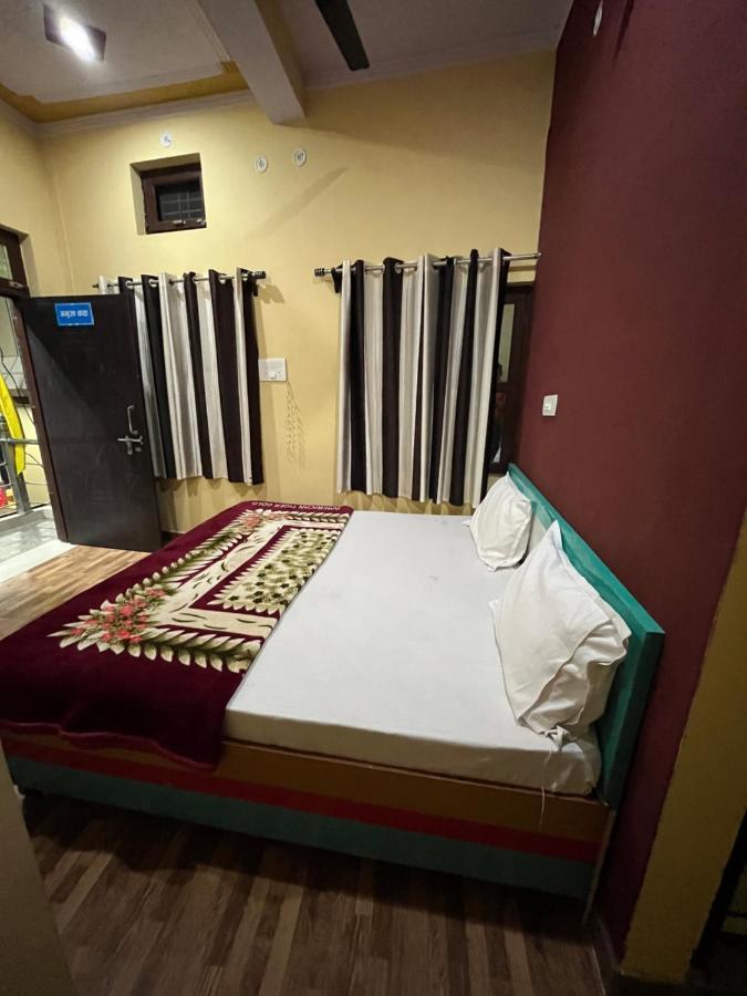 Girish Alay Home Stay Rudraprayāg Eksteriør bilde