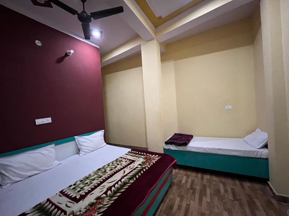 Girish Alay Home Stay Rudraprayāg Eksteriør bilde