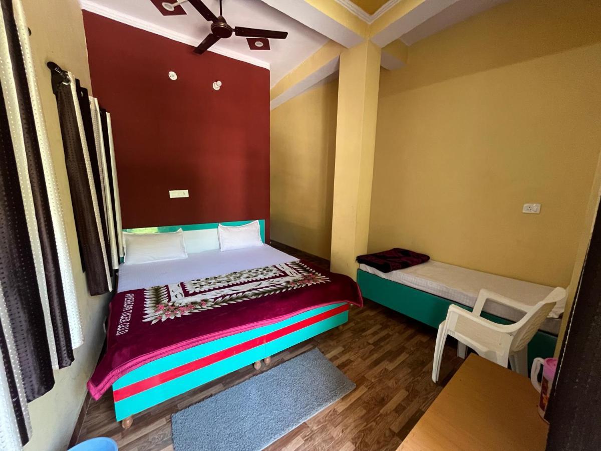 Girish Alay Home Stay Rudraprayāg Eksteriør bilde